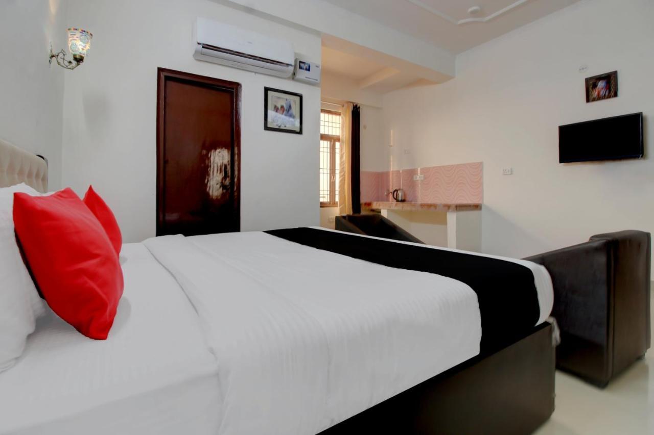 Elegance Resort Mathura Extérieur photo
